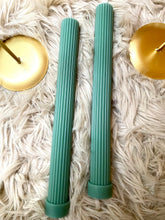 Load image into Gallery viewer, Green Decorative Pillar Candle Sets of 2